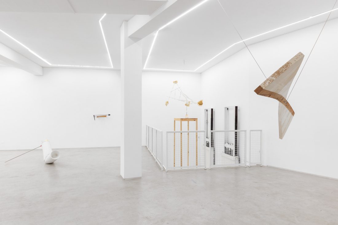 Foco Galeria Unfinishablinging. Di siffatte movenze era pieno il mondo