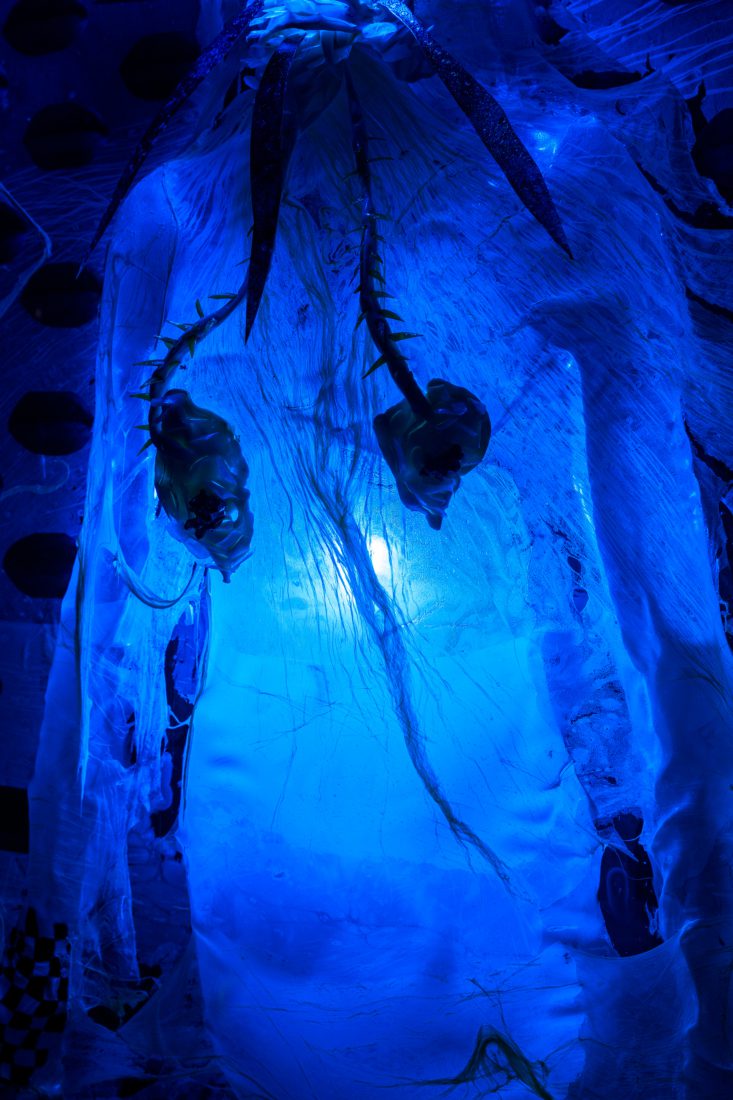 Foco Galeria Mermaids of a Restless Sea