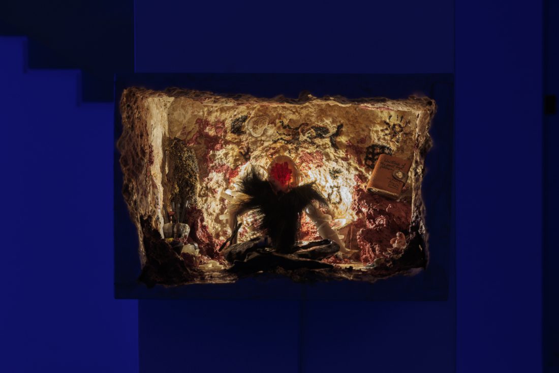 Foco Galeria Mermaids of a Restless Sea